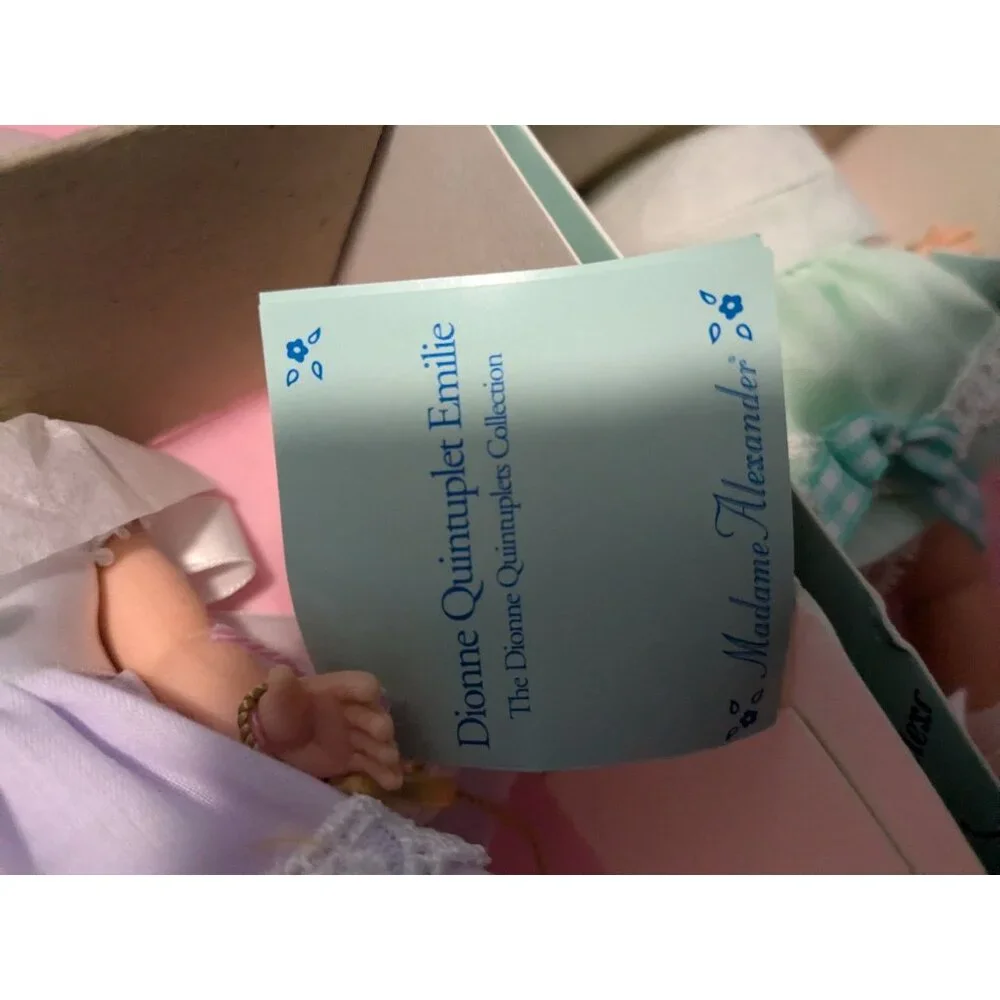 Madame Alexander Dionne Quintuplets Collection Dolls Set Of 5 in Original Boxes - Picture 8 of 12